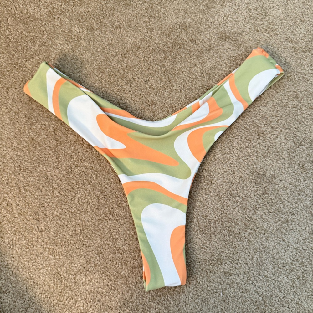 Aurelle Swirl Cheeky Bikini Bottom